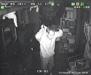 This still frame taken from surveillance video shows two people Oshkosh police say burglarized buildings on the city's west and north sides, Aug. 9, 2011.
This still frame taken from surveillance video shows two people Oshkosh police say burglarized buildings on the city's west and north sides, Aug. 9, 2011.