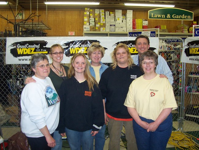 Lee Peek and Nikki Montgomery with the Marathon County Humane Society Board at Caged for Critters part 2 2007