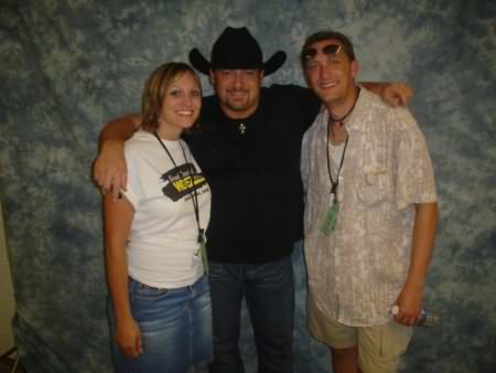 Lee Peek and Nikki Montgomery with Chris Cagle 2006
