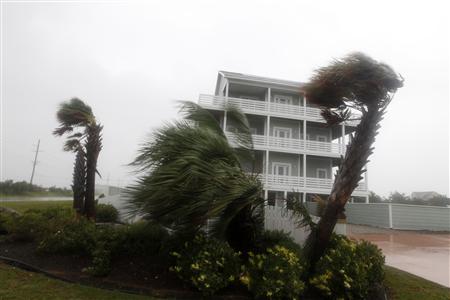 Hurricane Irene hits Cape Hatteras National Seashore in Rodanthe North Carolina Hurricane Irene hits Cape Hatteras National Seashore in Rodanthe North Carolina