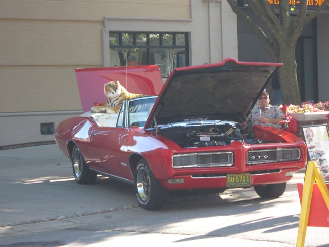 Q106 & McDonald's rocked on at the Cruise In Car Show in Jackson on 8-26-11. Thanks for stopping by!
