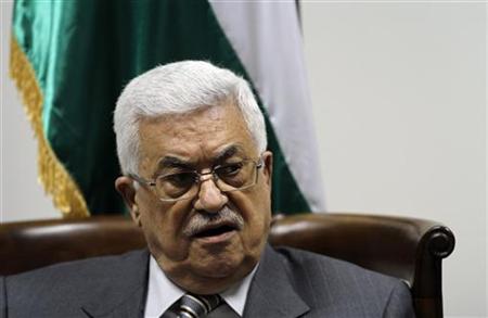Palestinian President Mahmoud Abbas attends a meeting with a delegation of Palestinian doctors in Ramallah Palestinian President Mahmoud Abbas attends a meeting with a delegation of Palestinian doctors in Ramallah