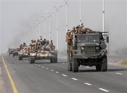 Army forces move into the southern Yemeni city of Zinjibar, after freeing it from the hands of Islamist militants Army forces move into the southern Yemeni city of Zinjibar, after freeing it from the hands of Islamist militants