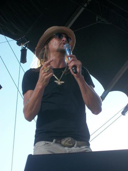 Featuring Lady Antebellum, Kid Rock and Maroon 5!