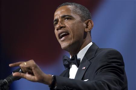 Obama makes a point during remarks at the Congressional Hispanic Caucus Institute's awards gala in Washington Obama makes a point during remarks at the Congressional Hispanic Caucus Institute's awards gala in Washington