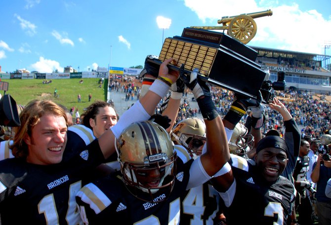 Shots from Western Michigan's 44-14 win over Central - Sept 17, 2011. Photos by Sean Patrick Duross.