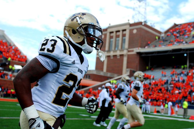 Shots from the Western Michigan-Illinois football game Sept 24, 2011. Photos by Sean Patrick Duross.