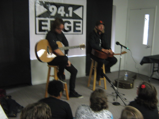 Switchfoot Performs at 'Edge Live'