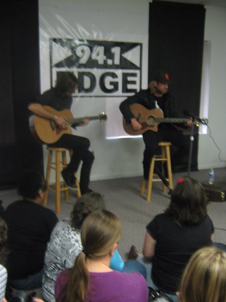 Switchfoot Performs at 'Edge Live'