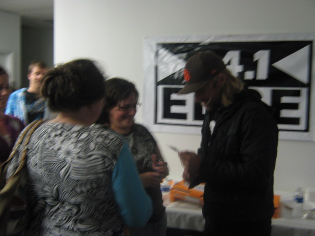 Switchfoot Performs at 'Edge Live'