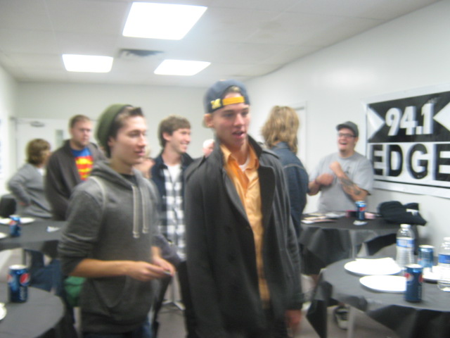 Switchfoot Performs at 'Edge Live'