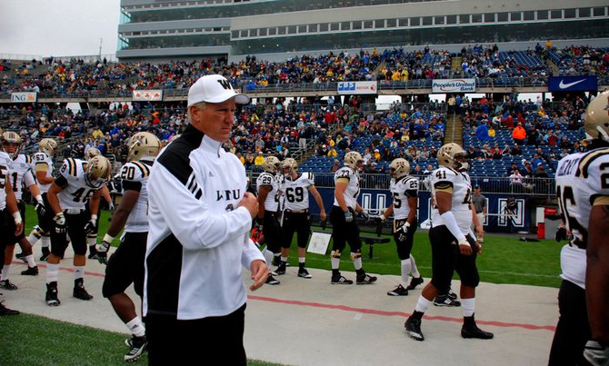 Shots from Western Michigan's 38-31 victory over UConn - Oct 1, 2011. Photos by Sean Patrick Duross.