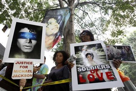 Michael Jackson supporters are shown outside the courthouse during Dr. Conrad Murray's trial in the death of Jackson in Los Angeles Michael Jackson supporters are shown outside the courthouse during Dr. Conrad Murray's trial in the death of Jackson in Los Angeles