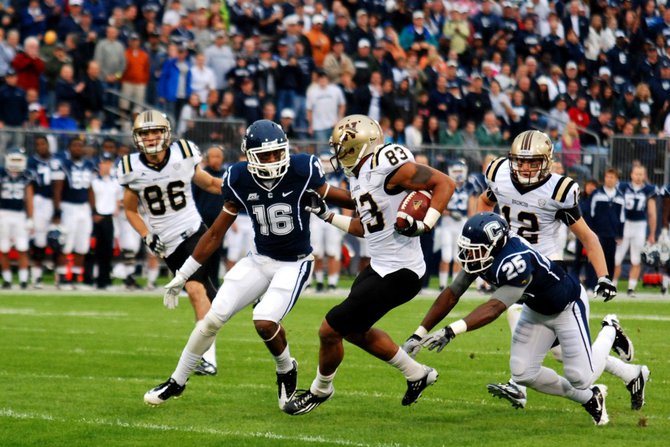 Shots from Western Michigan's 38-31 victory over UConn - Oct 1, 2011. Photos by Sean Patrick Duross.
