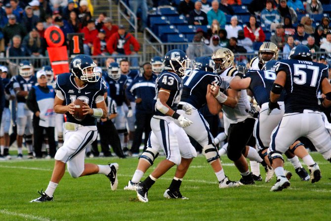 Shots from Western Michigan's 38-31 victory over UConn - Oct 1, 2011. Photos by Sean Patrick Duross.