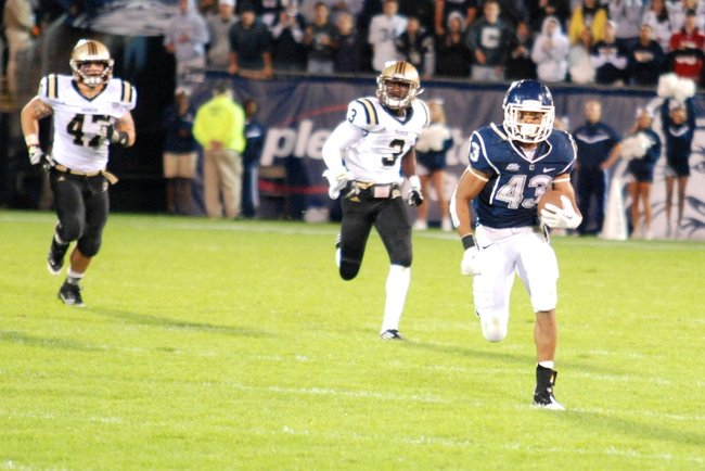Shots from Western Michigan's 38-31 victory over UConn - Oct 1, 2011.  Photos by Sean Patrick Duross.
