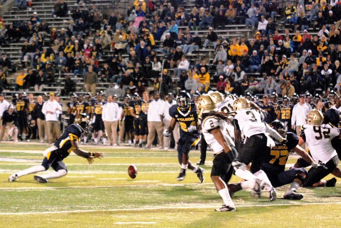 Shots from Western Michigan's 66-63 loss at Toledo - 11/08/11. Photos by Sean Patrick Duross.