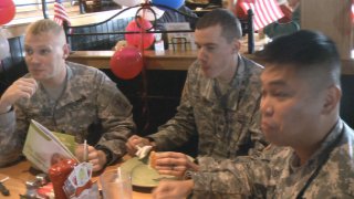 Happy Veterans Day with Mojo and Applebee's