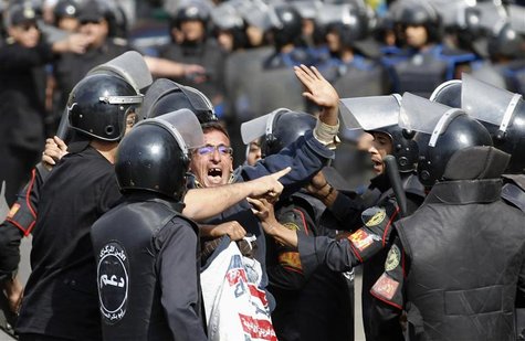 Two killed, hundreds hurt in Egypt protest clashes - WTAQ News ...