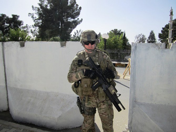 Rhode Island National Guard..."Baaaastin Bruins and the Pat's..best
two teams on the face of the earth...I mean along with the Saaaaaax of
course.