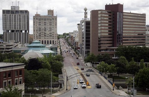 Traffic goes by in downtown Flint, in Michigan Traffic goes by in downtown Flint, in Michigan