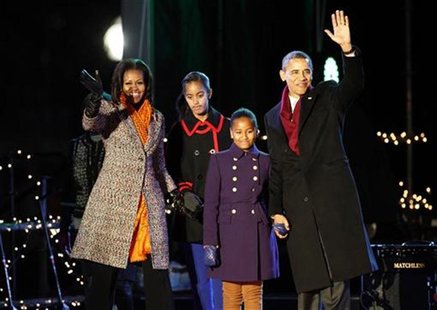 President Barack Obama and the first family arrive to take part in the National Christmas Tree Lighting ceremony in Washington President Barack Obama and the first family arrive to take part in the National Christmas Tree Lighting ceremony in Washington