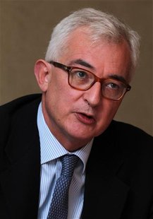 Penguin Books CEO John Makinson speaks during the Reuters Global Media Summit in London Penguin Books CEO John Makinson speaks during the Reuters Global Media Summit in London