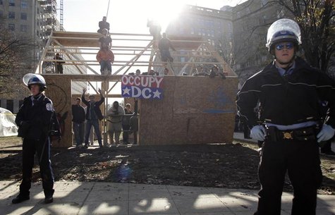 11 Occupy protesters arrested in San Diego, Orlando - WSAU News ...