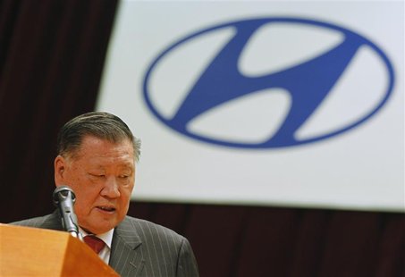 Hyundai Motor Chairman Chung Mong-koo attends the company's opening ceremony for the year in Seoul Hyundai Motor Chairman Chung Mong-koo attends the company's opening ceremony for the year in Seoul