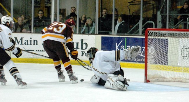 The #8 Broncos host #1 Minnesota-Duluth, 01/06/12. The Bulldogs prevailed 4-1. Photos by Sean Patrick Duross.
