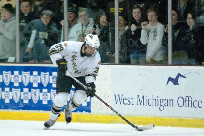 #10 Western Michigan hosts #3 Notre Dame, 01/14/12. The Broncos defeated the Irish 3-1. Photos by Sean Patrick Duross.
