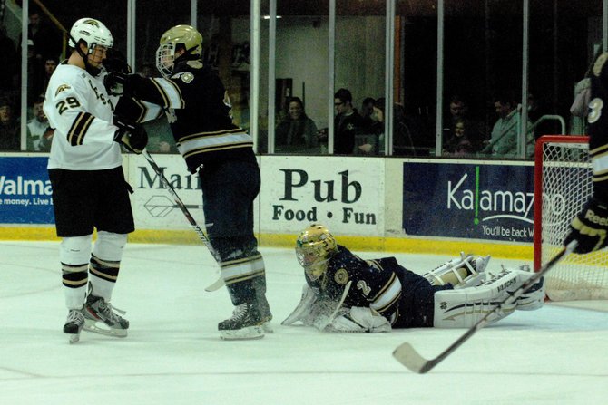 #10 Western Michigan hosts #3 Notre Dame, 01/14/12. The Broncos defeated the Irish 3-1. Photos by Sean Patrick Duross.