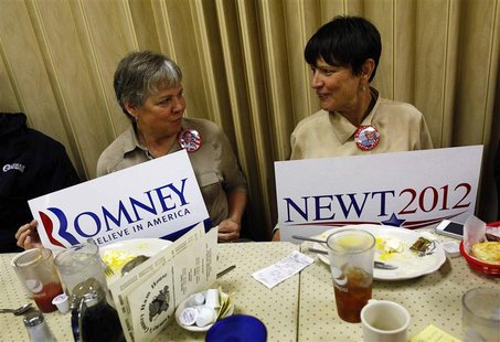 Elaine Stephens and Cindy Sweetnay hold rival campaign signs at Tommy's Ham House in Greenville Elaine Stephens and Cindy Sweetnay hold rival campaign signs at Tommy's Ham House in Greenville