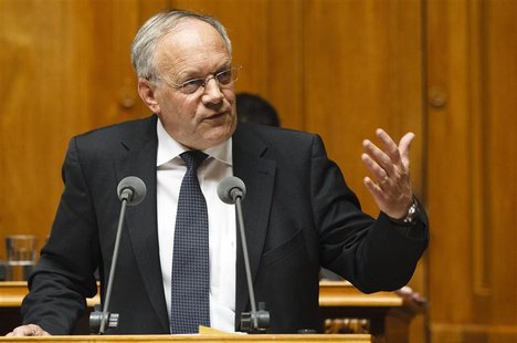 Swiss Economy Minister Schneider-Ammann speaks during an extraordinary Parliament session on the Swiss Franc in Bern Swiss Economy Minister Schneider-Ammann speaks during an extraordinary Parliament session on the Swiss Franc in Bern