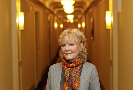 To match story PETULACLARK/ To match story PETULACLARK/