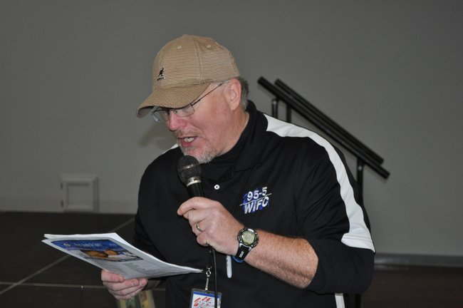 Dave Kallaway doing the announcing!