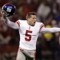 Steve Weatherford of the New York Giants (photo courtesy of AP)