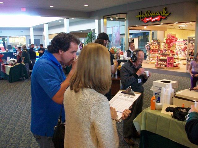 Former Green Bay Packer Chris Jacke judging the competition.