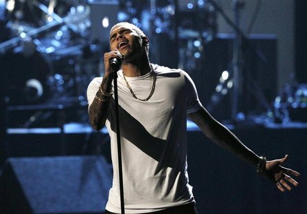 Singer Chris Brown performs a medley of songs at the 2011 American Music Awards in Los Angeles Singer Chris Brown performs a medley of songs at the 2011 American Music Awards in Los Angeles