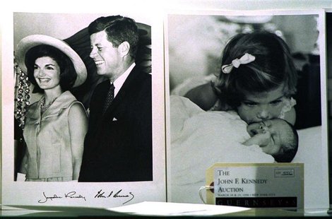 PHOTOS TO BE SOLD AT KENNEDY AUCTION PHOTOS TO BE SOLD AT KENNEDY AUCTION