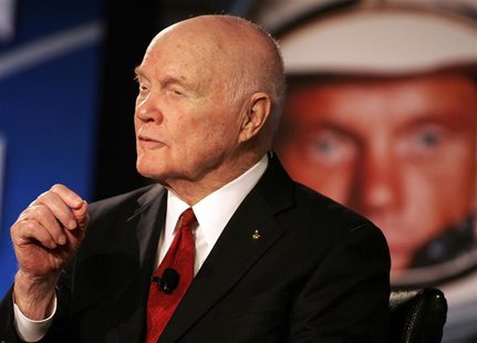 Former astronaut John Glenn talks with the crew of the International Space Station as they kick off the agency's two-day Future Forum at The