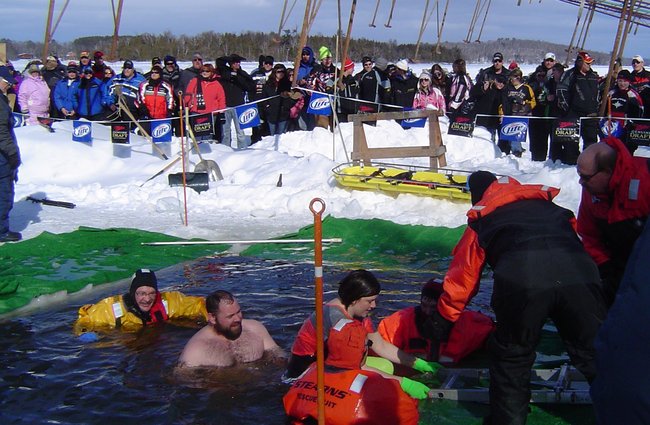 The Iceholes want OUT!