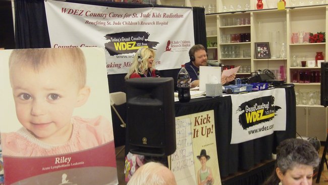 Vanessa Ryan and Bryan Scott Broadcasting live from Trigs