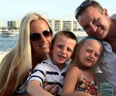 Decker family (photo credit: ABC News) Decker family (photo credit: ABC News)