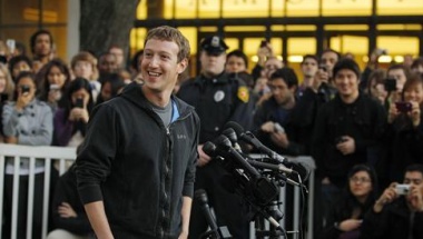 Facebook CEO Mark Zuckerberg Facebook CEO Mark Zuckerberg