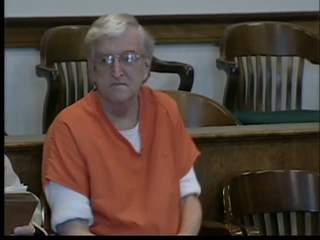 Donald Buzanowski in court (courtesy of FOX 11)