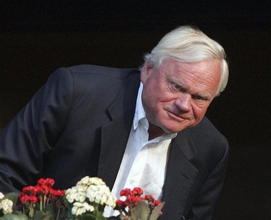 Norwegian investor John Fredriksen looks on in Oslo in this July 26, 2005 file photo. REUTERS/Hakon Mosvold Larsen/Scanpix/Files Norwegian investor John Fredriksen looks on in Oslo in this July 26, 2005 file photo. REUTERS/Hakon Mosvold Larsen/Scanpix/Files
