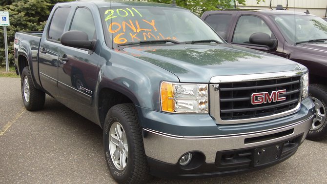 This truck has crazy-low miles! ~TS