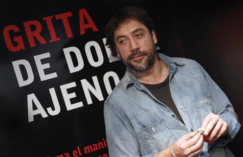 Spanish actor Javier Bardem poses for photographers after the presentation of a campaign by the Spanish NGO 'Medicos Sin Fronteras' (Medics Spanish actor Javier Bardem poses for photographers after the presentation of a campaign by the Spanish NGO 'Medicos Sin Fronteras' (Medics