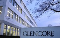 Swiss commodities trader Glencore's logo is seen in front of its headquarters in Baar, near Zurich, February 6, 2012. REUTERS/Romina Amato